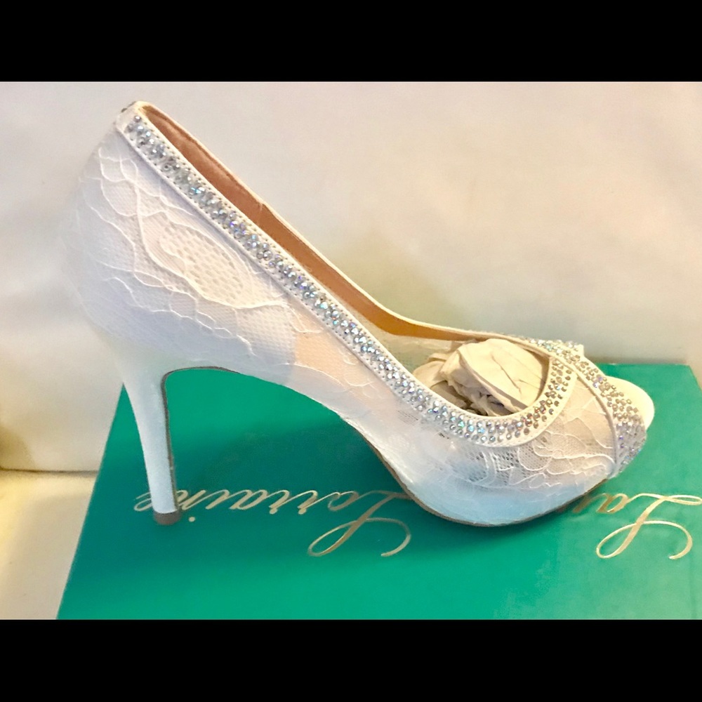 Lauren Lorraine Lace Rhinestone Heels 9.5 - Picture 1 of 8